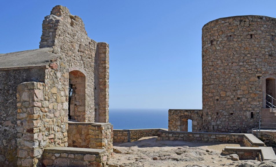Castell de Burriac, Spain